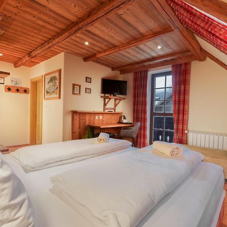 Gostilna Pri Martinu Kranjska Gora Exterior foto
