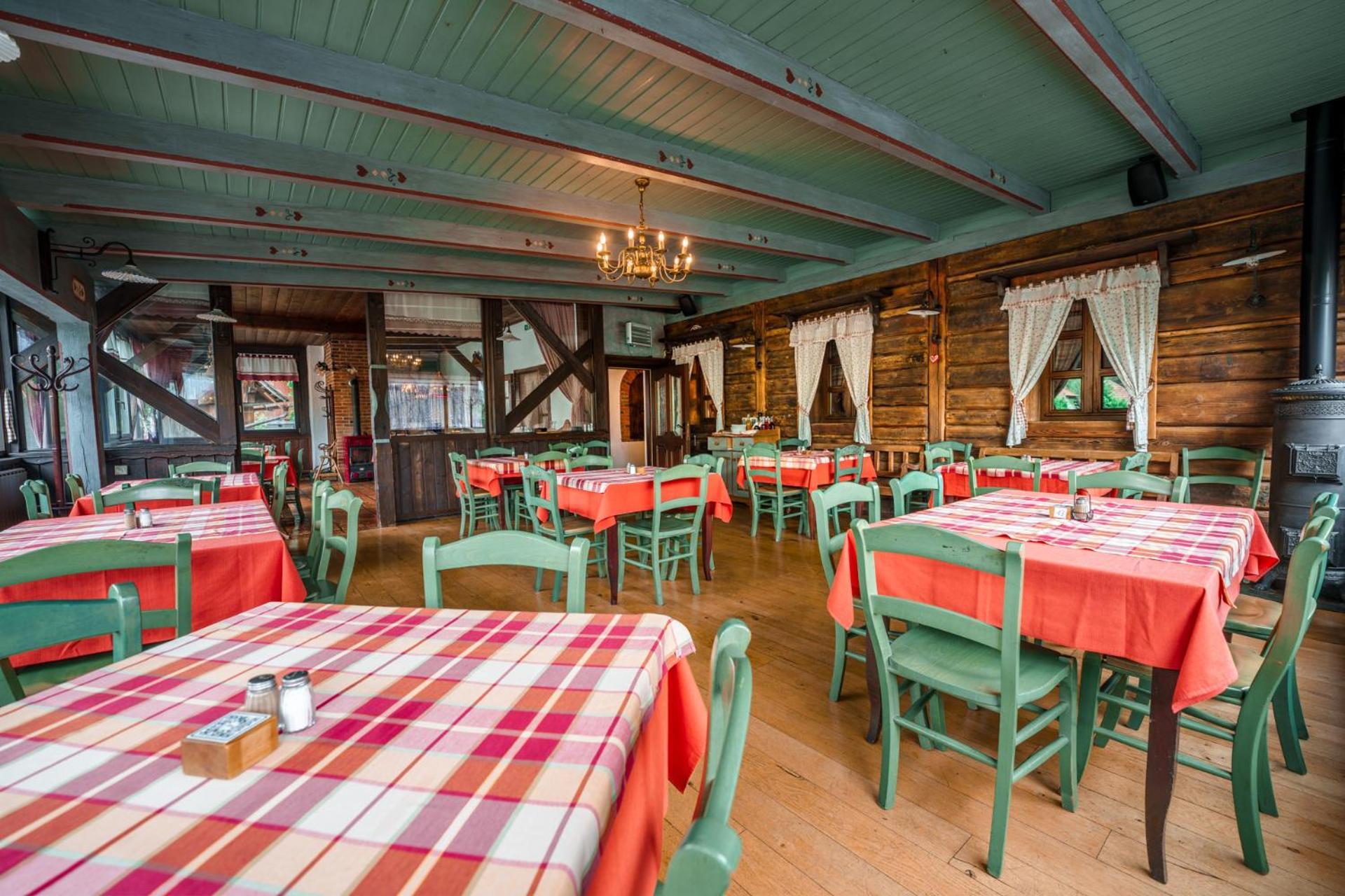 Gostilna Pri Martinu Kranjska Gora Exterior foto